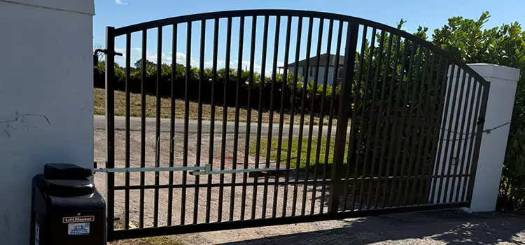 Driveway Fence Repair Converse